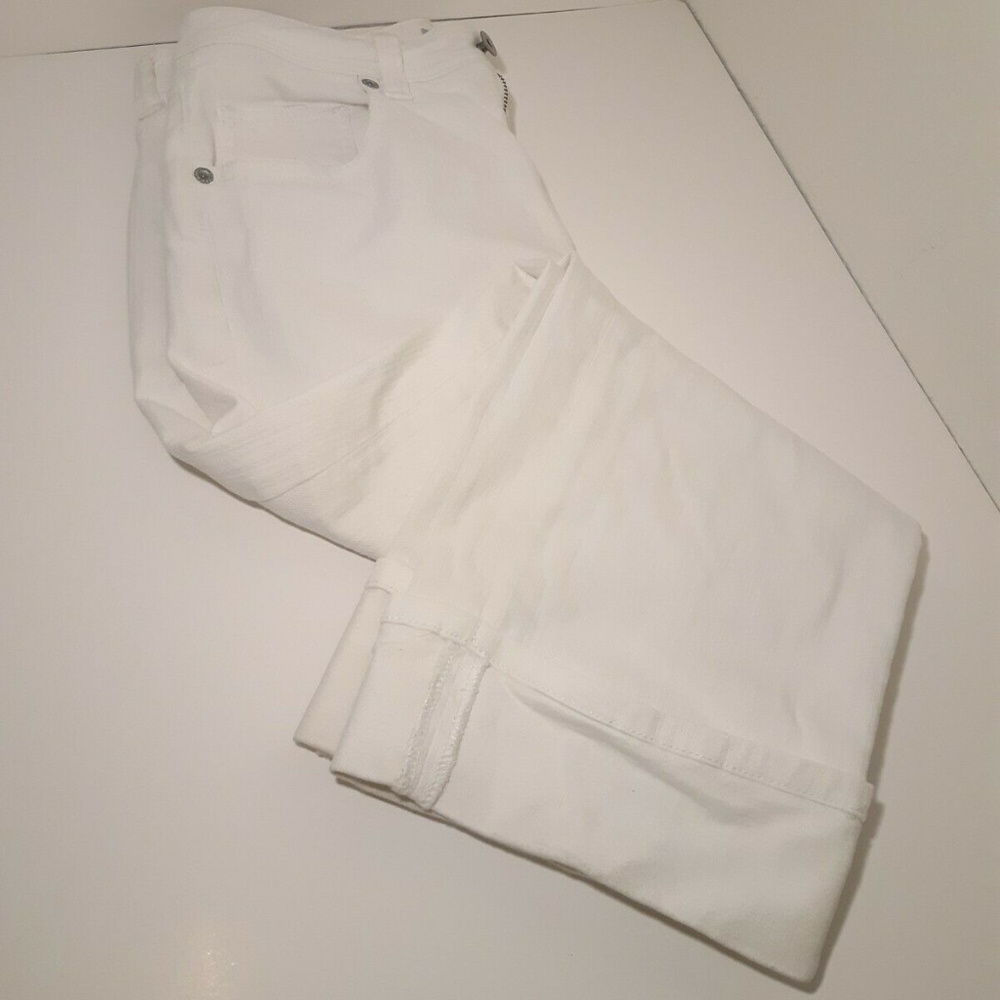 CHICOS-NWT-Platinum-Modern-Winter-White-Jean